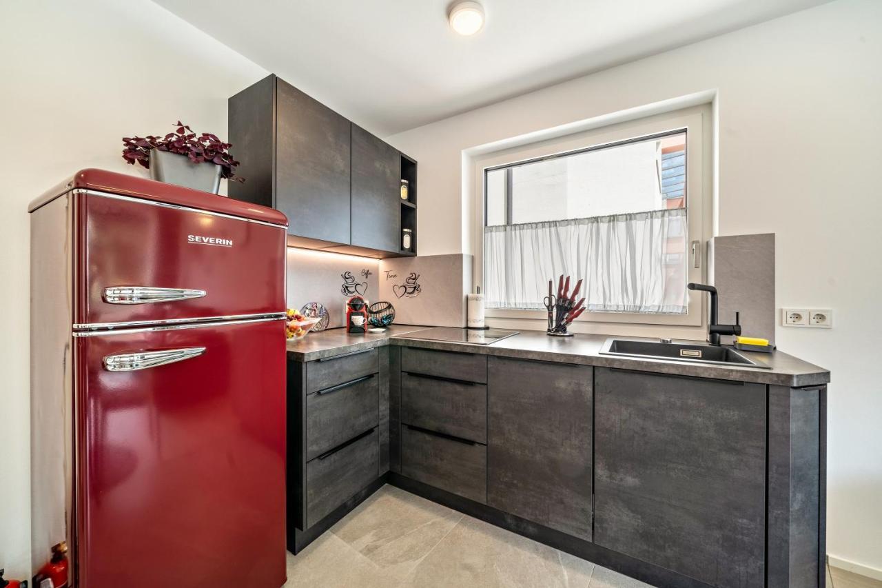 Apartment Il Cuore Rosso Naturns Exterior photo