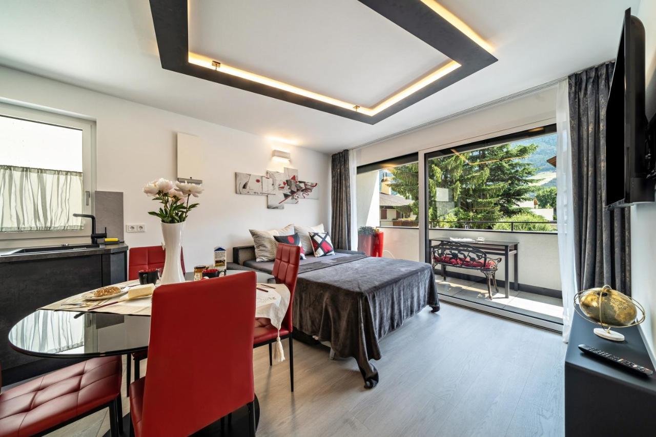 Apartment Il Cuore Rosso Naturns Exterior photo