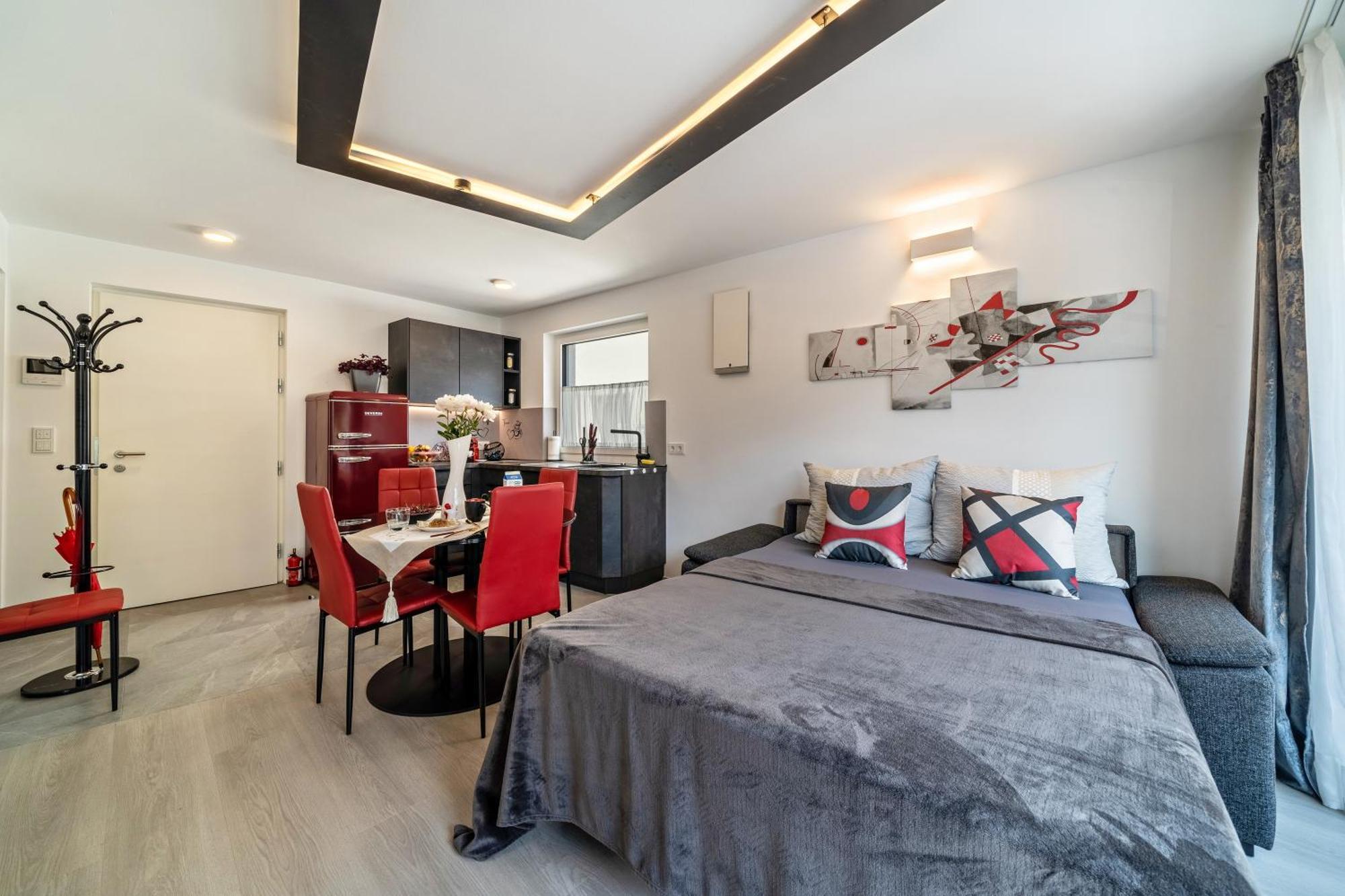 Apartment Il Cuore Rosso Naturns Exterior photo